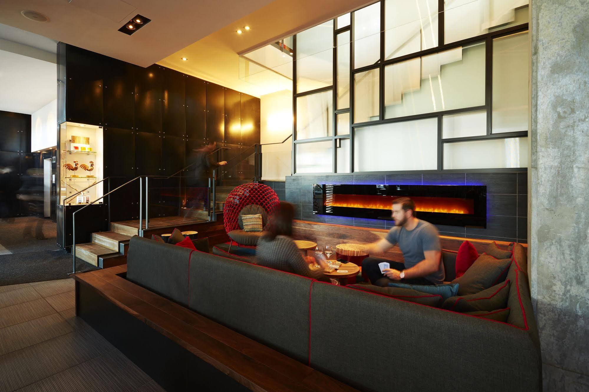 ברוסארד Hotel Alt Quartier Dix30 מראה חיצוני תמונה