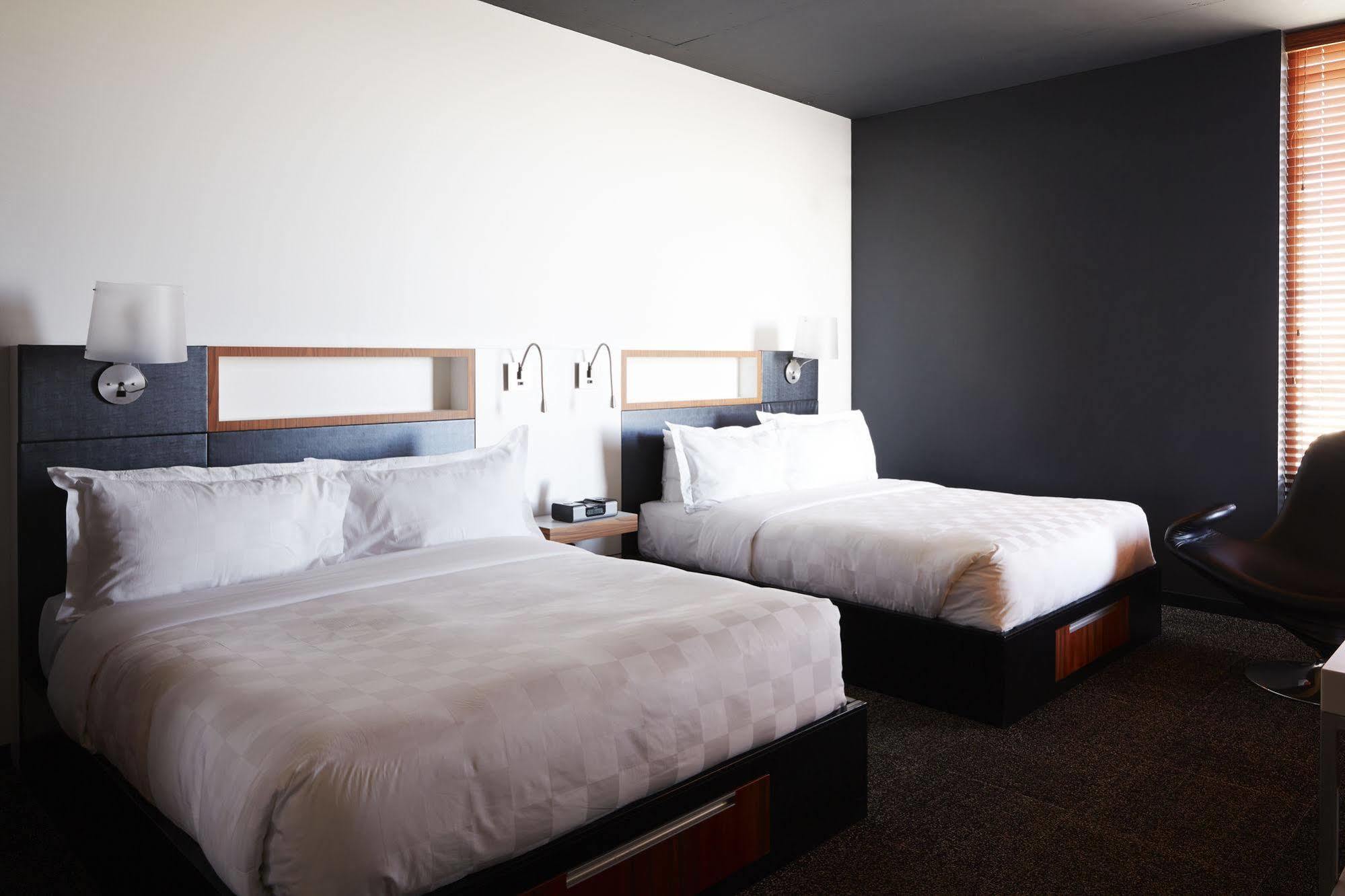 ברוסארד Hotel Alt Quartier Dix30 מראה חיצוני תמונה