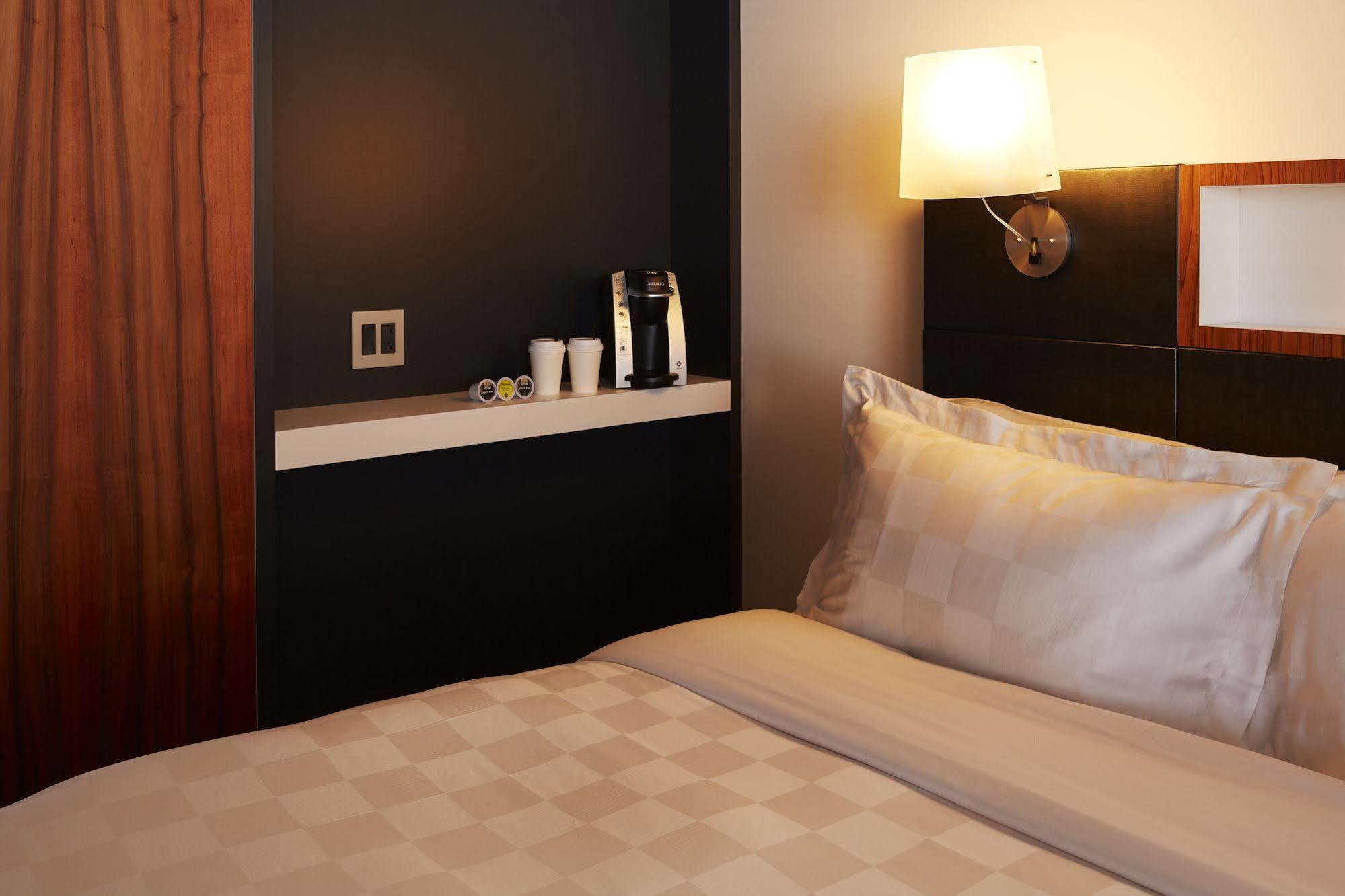 ברוסארד Hotel Alt Quartier Dix30 מראה חיצוני תמונה